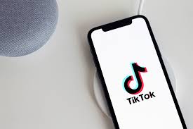 Esses são só alguns exemplos de como dá pra começar a fazer renda extra pelo celular com segurança e sem investir dinheiro logo de cara.